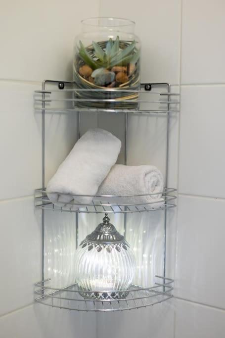 Bella Vista - Cozy Apartments With Easy Check-In And Free Parking Split Buitenkant foto