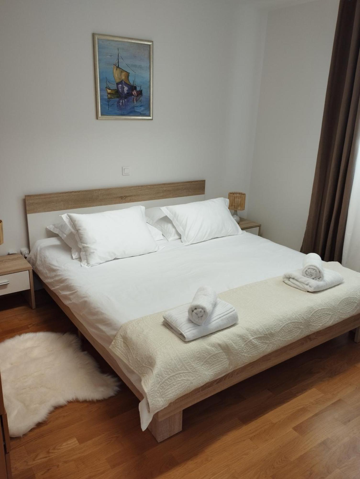 Bella Vista - Cozy Apartments With Easy Check-In And Free Parking Split Buitenkant foto